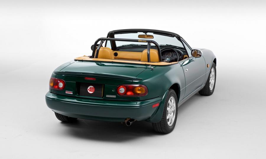 Eunos Roadster V Special (NA8C) 1993 года  (фото 10 из 16)